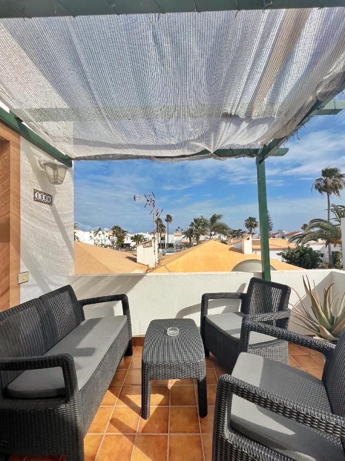 Lovely Apartment Near The Beach With Pool & Wifi Caleta De Fuste Exterior photo